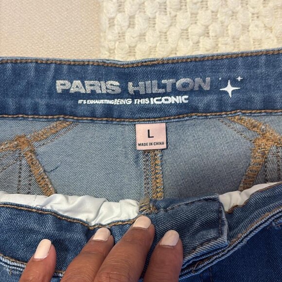 Y2K Paris Hilton Star-Detail Denim Shorts - Picture 2 of 5